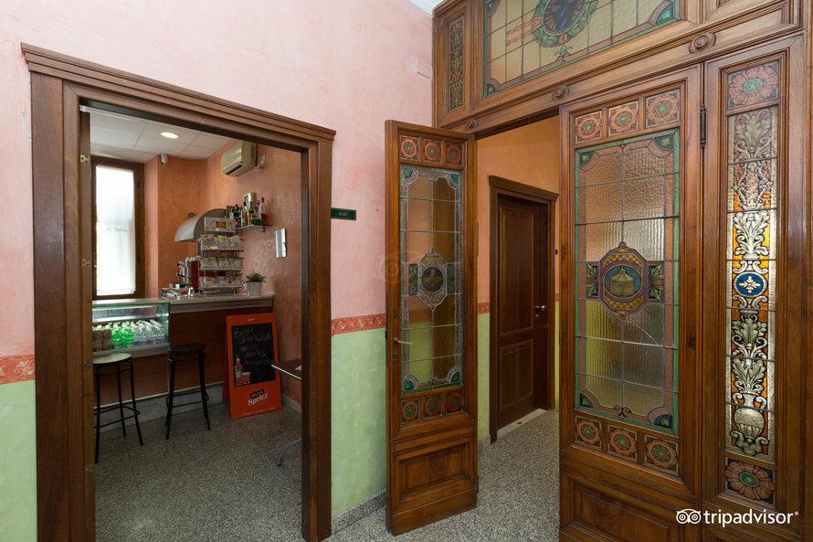 Hotel Desiree Firenze Bagian luar foto
